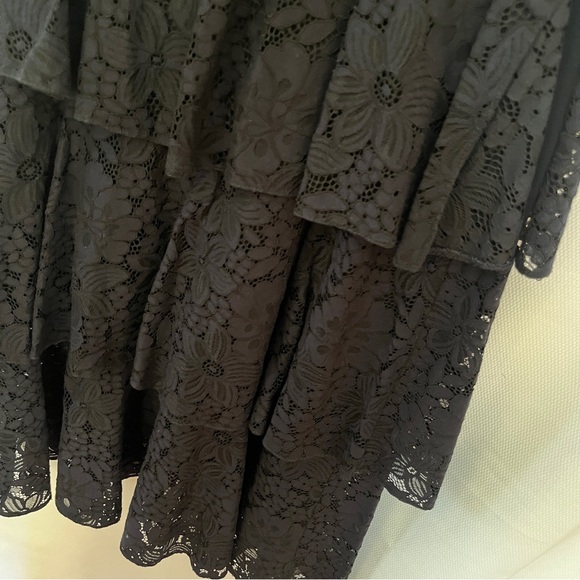 Zara navy lace skirt - Picture 3 of 3